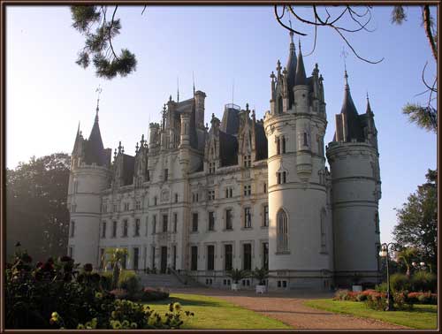 Chateau de Challain is the perfect setting for your fairytale wedding and