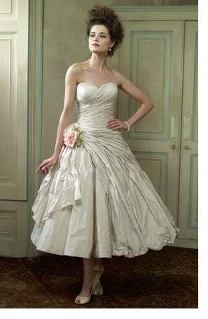 Chic wedding dress