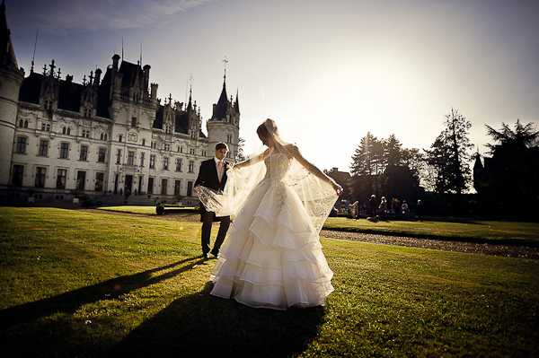 Fairytale French wedding blog photo credit wwwjanisratniekscom Fairytale French wedding blog photo credit wwwjanisratniekscom