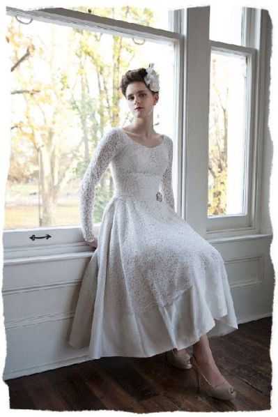 vintage wedding dress Original Vintage WeddiDg dress Heavenly Vintage