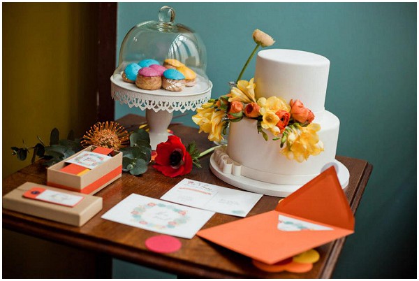 floral wedding ideas dessert table