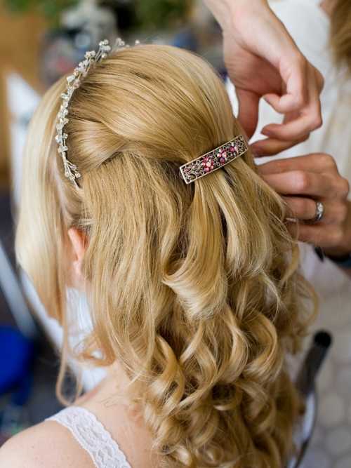 curly wedding hair france