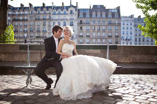 newlyweds paris