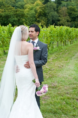 bride and groom vineyard