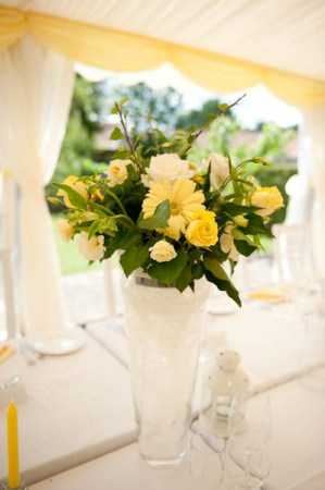 yellow wedding flowers