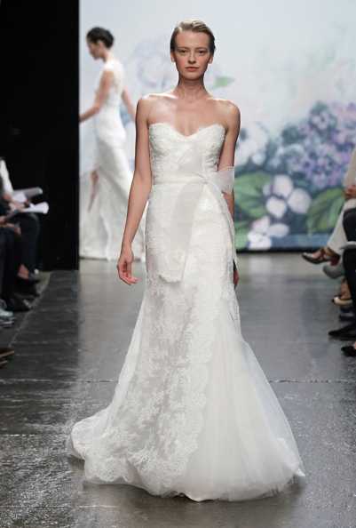 MONIQUE LHUILLIER FW12 BRIDAL NEW YORK 10/15/2011