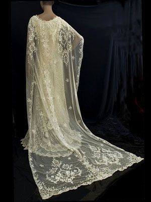 1970s lace wedding dress