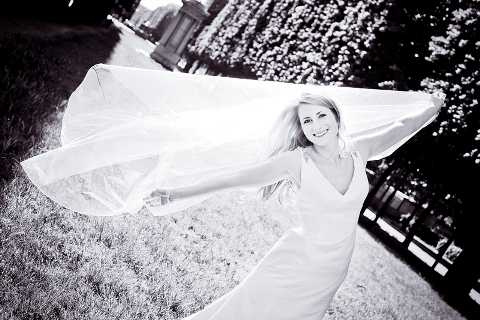 dramatic bridal photography