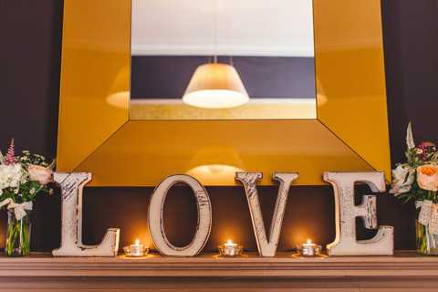 love wedding sign