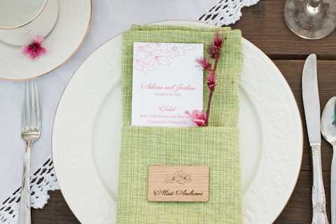 shabby chic wedding setting