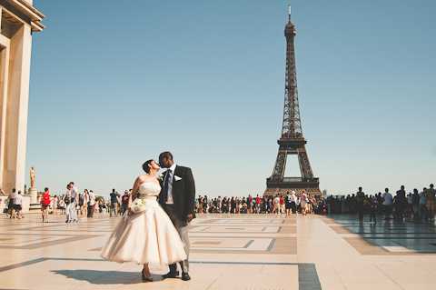 eiffel tower wedding