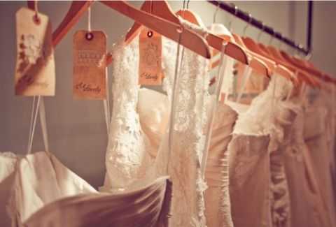 choosing a wedding dress