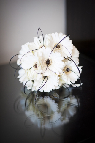 monochrome bridal bouquet