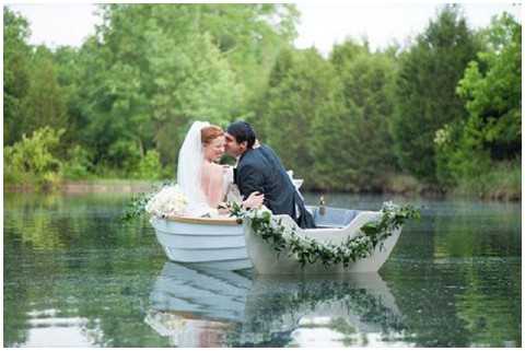 Ace photography boat wedding