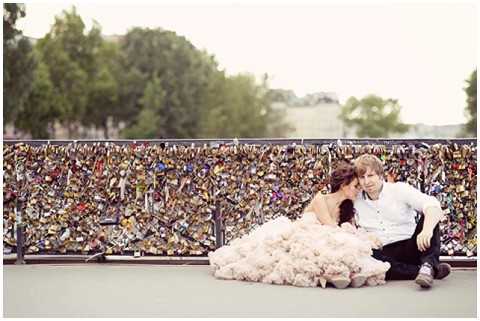 EmmPhotography love lock bridge