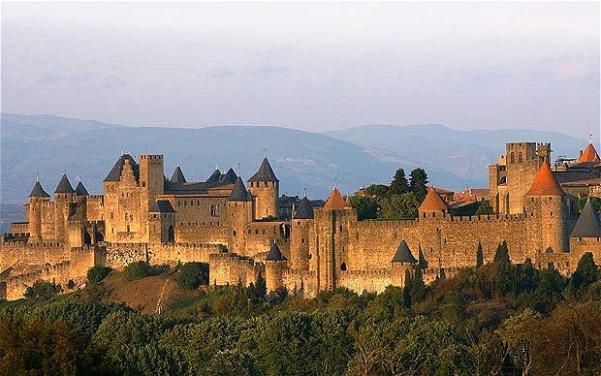 marriage musings - planning a wedding in Carcassonne