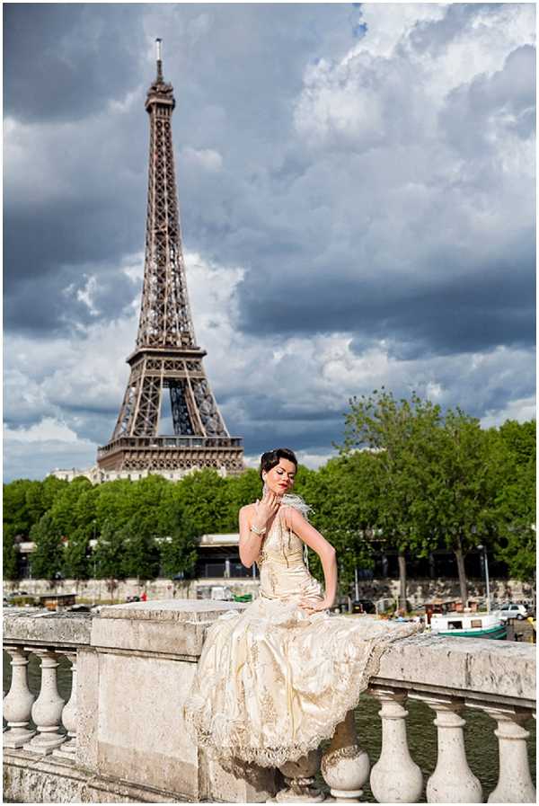 couture wedding dress paris