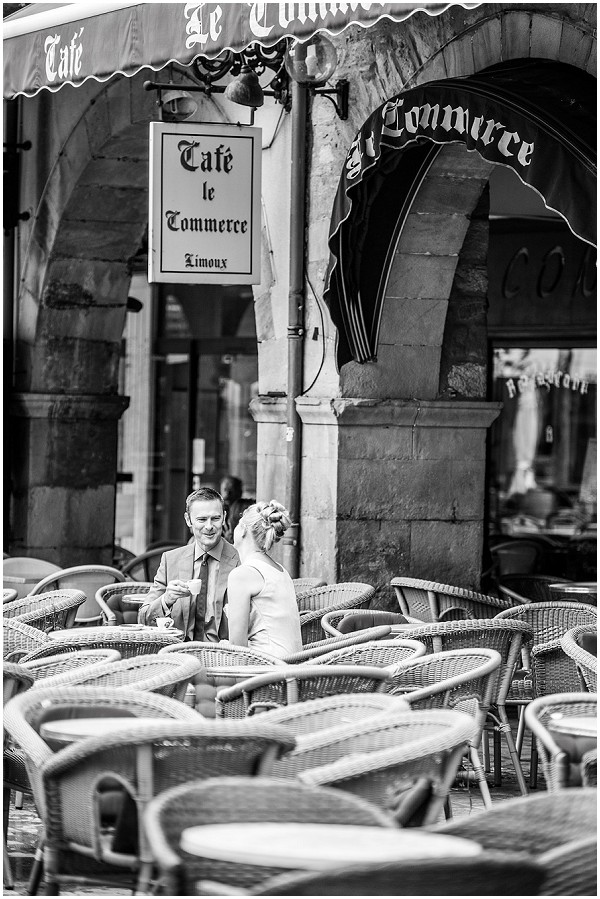 french street cafe