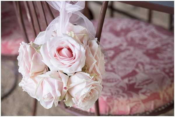 pink rose chair decorations