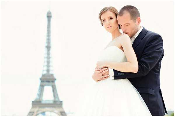 bride groom eiffel tower