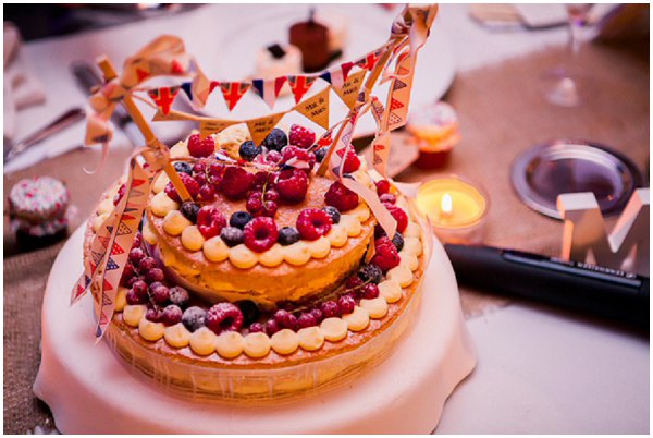 fete themed wedding cake