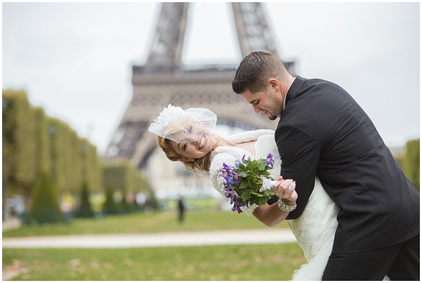 marriage at eiffel tower