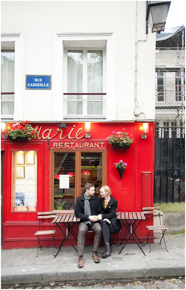 paris sidewalk cafe