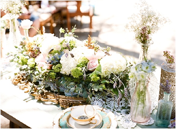 outdoor wedding table