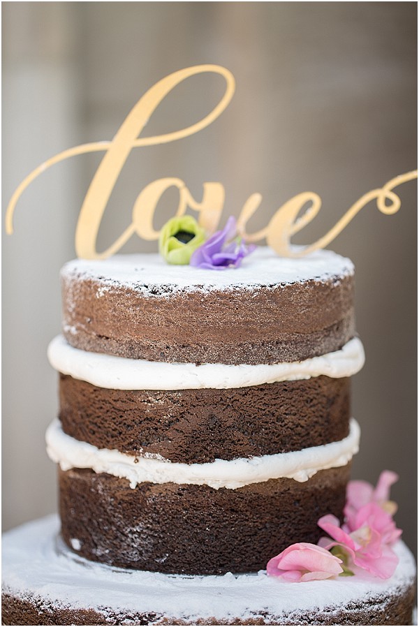 love rustic wedding cake