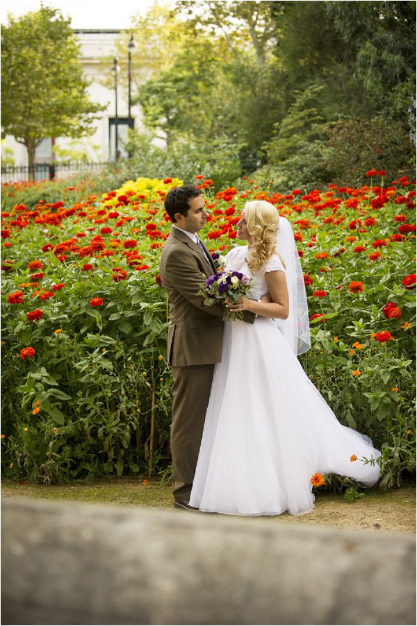 https://www.frenchweddingstyle.com/wp-content/uploads/2014/11/brides-in-france.jpg