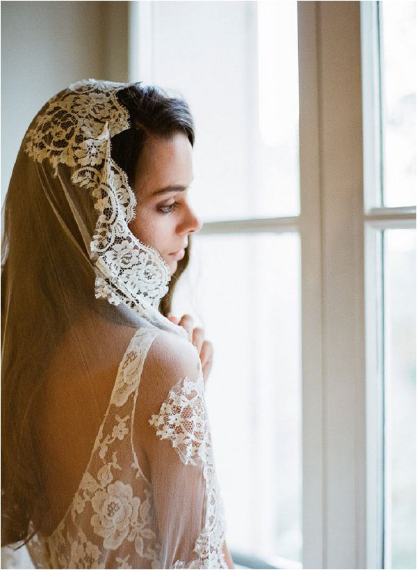 Paris lace wedding veil