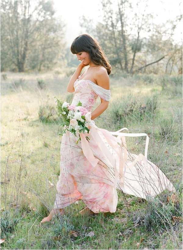 Floral wedding dress