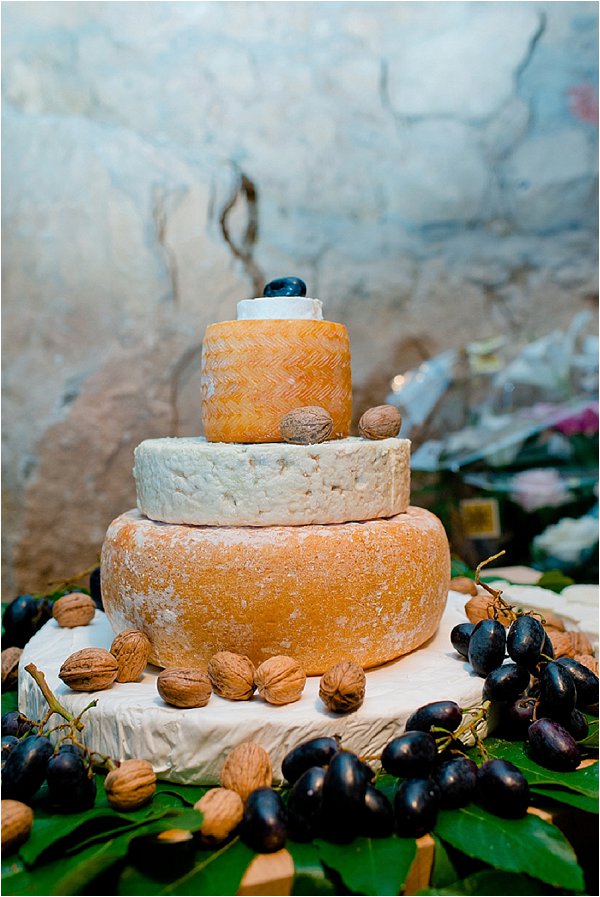 wedding cake of cheese
