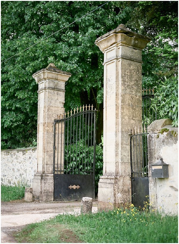Chateau entrance gate for a dordogne wedding