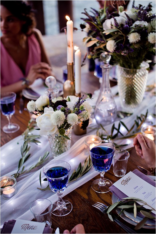 lavender wedding table styling
