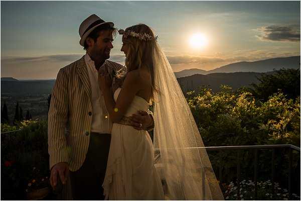 Intimate wedding in Provence of Sarah Scott