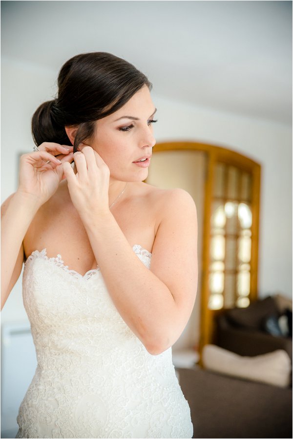 chic French bridal hairstyle