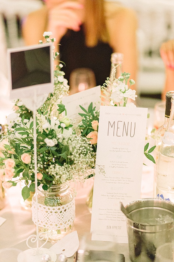 Simple, Pretty wedding table decorations