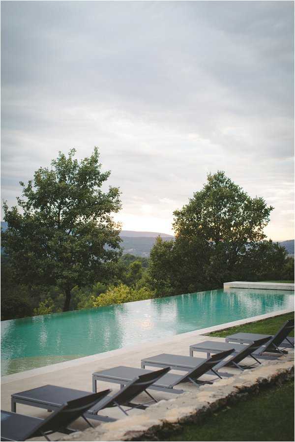 Infinity pool with a view in Bonnieux Provence