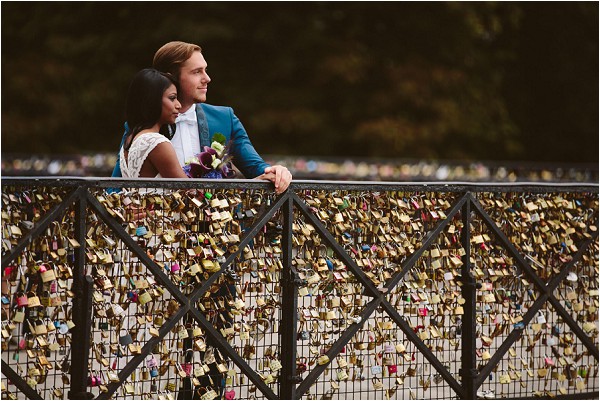 love lock bridge in Paris