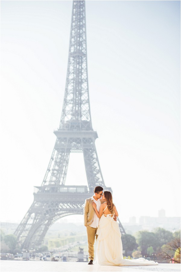 pre wedding photography in Paris