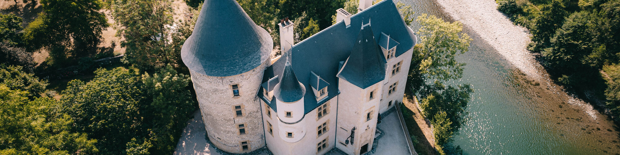 Chateau de saint Martory french wedding chateau