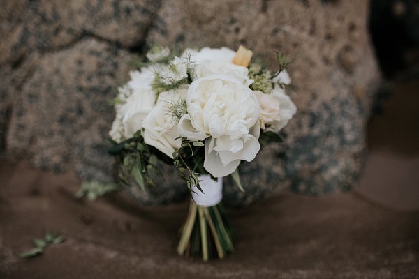 Simple and white bridal bouquet