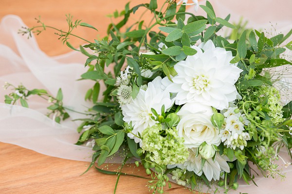 Simple green and white bouquet