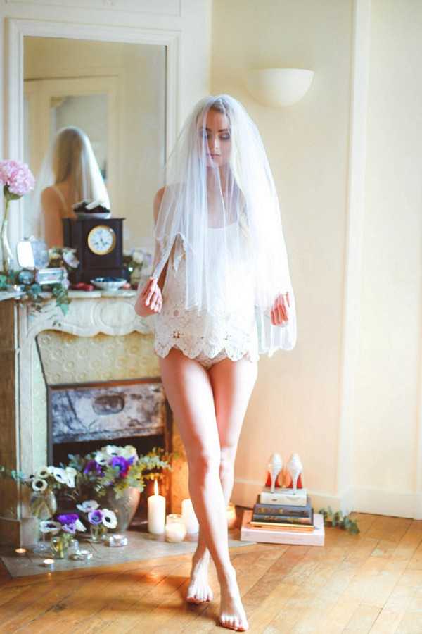 Romantic Boudoir Bridal Photo Shoot in Paris - French Wedding Style