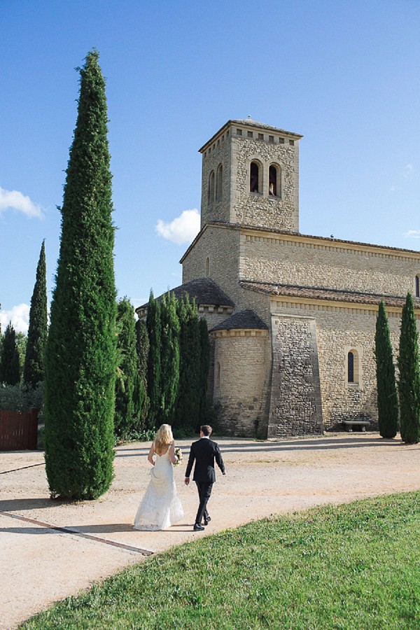 Church elopement Provence