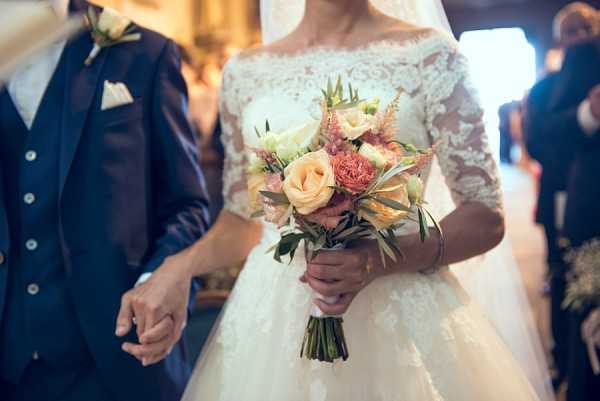 lace wedding dress