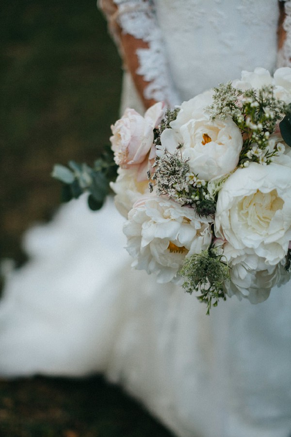 white peony wedding bouquet