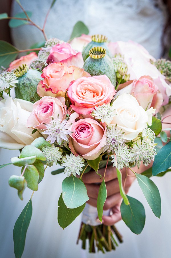 pink and cream wedding bouquet