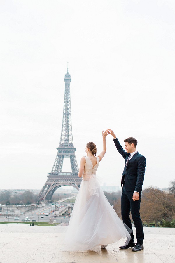 Romantic Eiffel Tower Anniversary Shoot